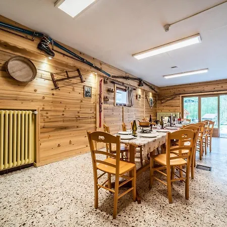 Apartment Coeur De Charmy Pour 10 Avec Abondance