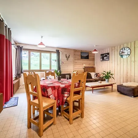 Coeur De Charmy Pour 10 Avec Apartment