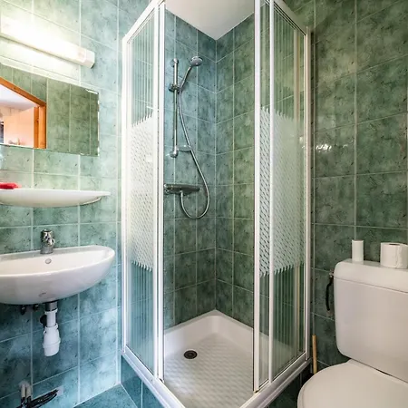 Apartment Coeur De Charmy Pour 10 Avec *